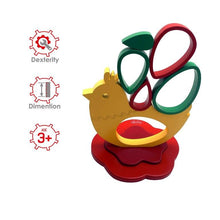 Load image into Gallery viewer, Skola Toys Nesting Hen